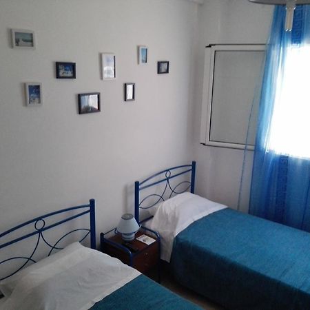 Cosy Apartment Pinotsi เอเธนส์ ภายนอก รูปภาพ